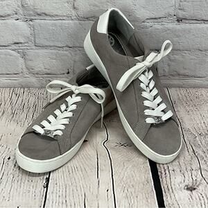 Michael Kors Suede Sneakers Women's Size 7M Gray Casual Vacation Logo Lace Up